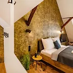 Smrz