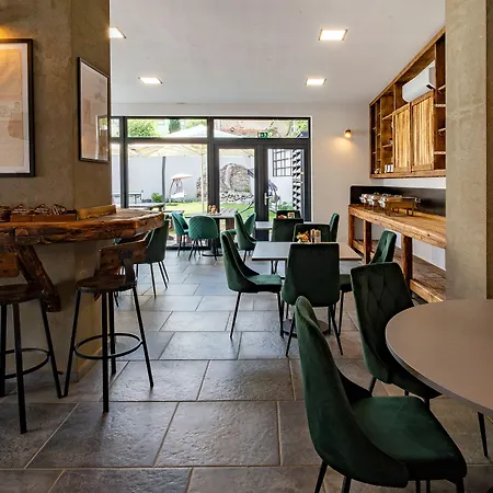 Апарт-отель Smrz Sepekov